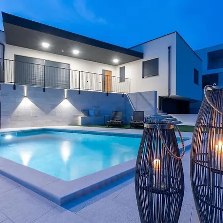 Luxury Albachiara With Private Pool Appartement *